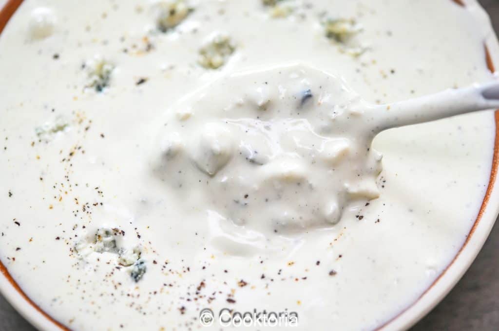 close up shot of Blue Cheese Dressing