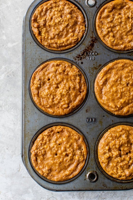 baked oatmeal muffins